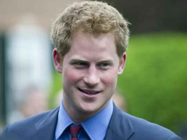 Principe Harry, perché non ha nessuna foto con il piccolo George? Ecco tutta la verità