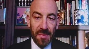 Matteo Bassetti a Tagadà, "il rischio di una nuova variante": attacco al governo, l'errore che ci condanna