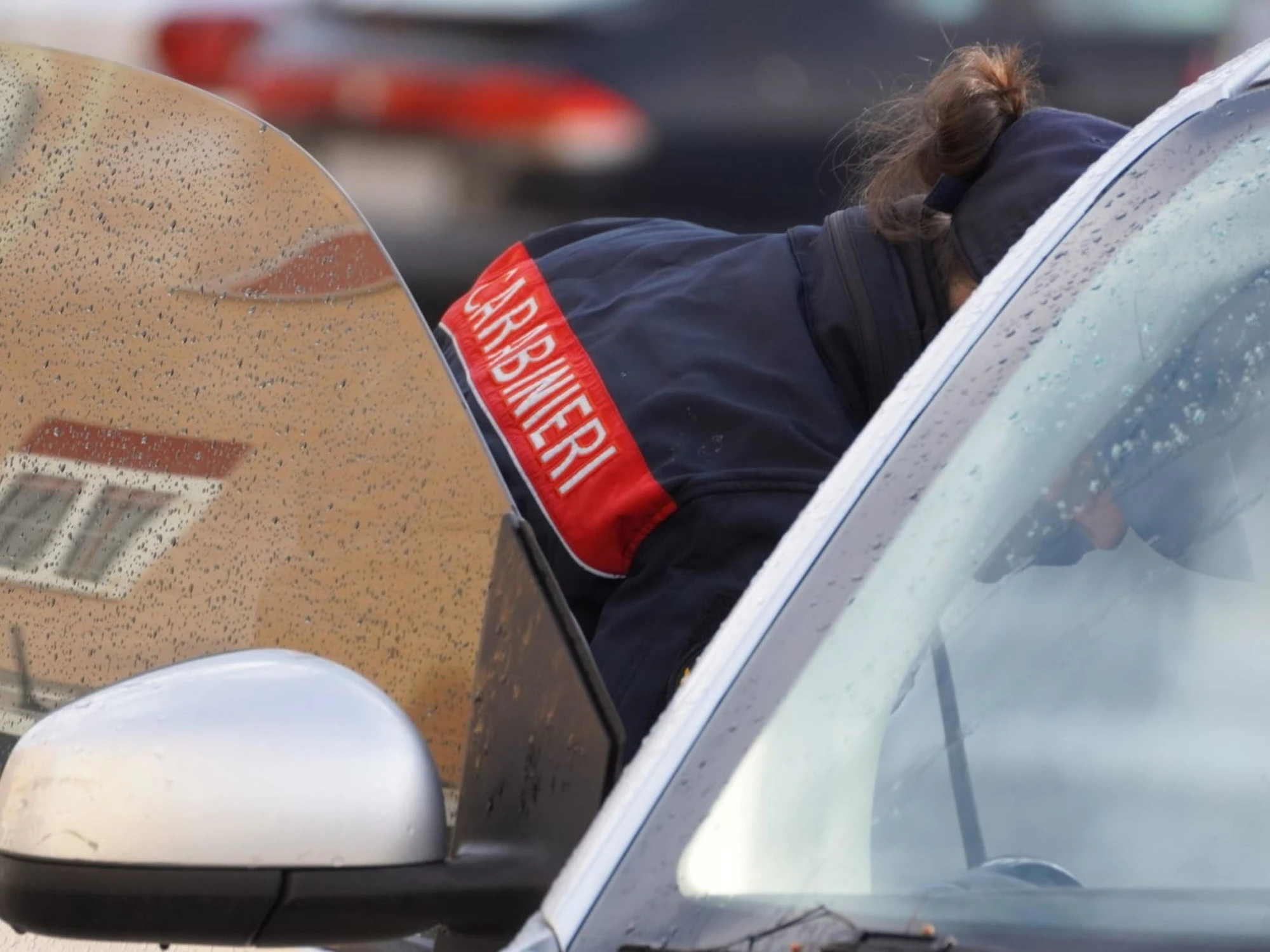 Cagliari, inseguimento con la pantera dei carabinieri: speronata, chi beccano sull'auto pirata