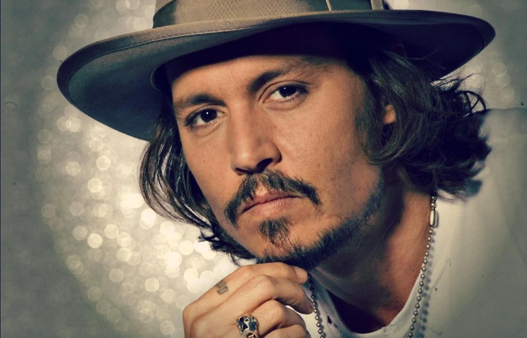 Johnny Depp sposa a sorpresa la sua Amber: la festa nell'isola privata