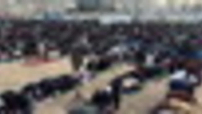 A Gaza si celebra l'Eid con la fragile tregua: "Una festa, ma triste"