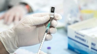 Bollettino 30 settembre, epidemia ridotta a "ondina": contagi e ricoveri, ecco come influisce la campagna vaccinale