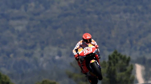 Marc Marquez "non correrà a Portimao". Choc in Motogp: l'incidente misterioso, calvario senza fine