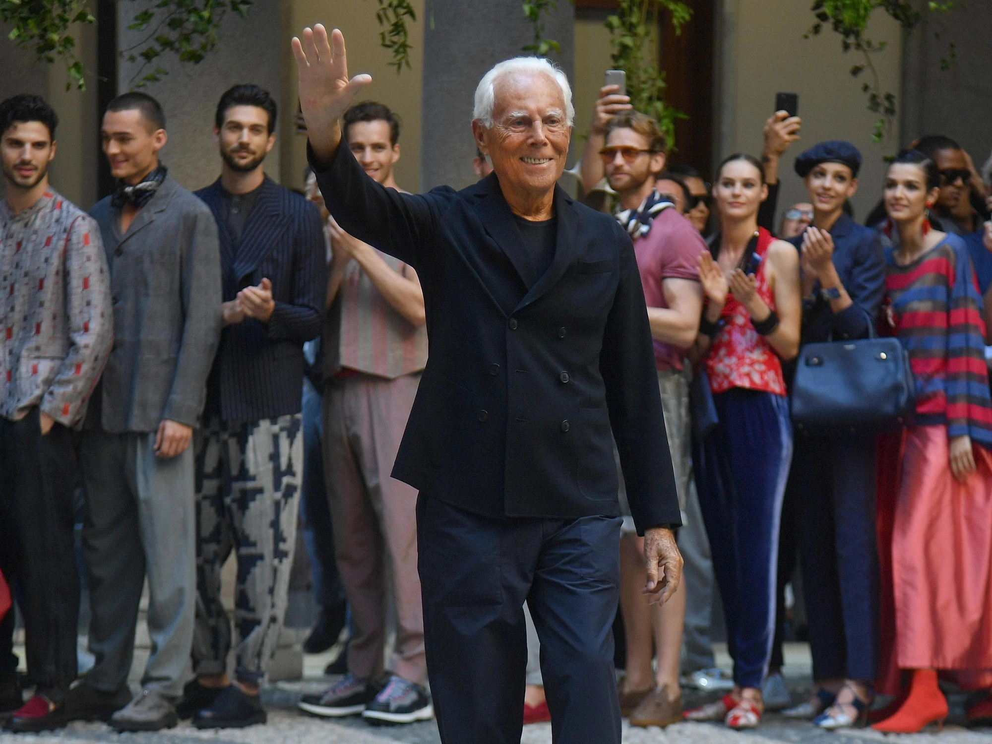 La giacca destrutturata, il “greige”: lo stile che ha vestito il mondo