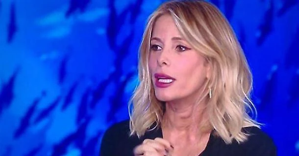 Mediaset, il futuro di Alessia Marcuzzi. Dopo il disastro ascolti all'Isola dei famosi, che show le danno