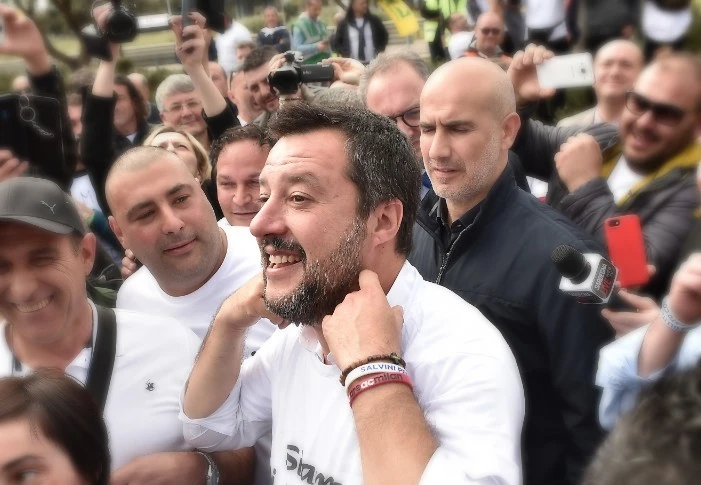 Matteo Salvini, in retroscena di Augusto Minzolini: "Sta per arrivare il tifone, ora è in trappola"