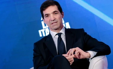 Marche, Acquaroli: "Ricci pensa a Gaza, io ai cittadini"