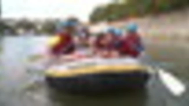 Roma, rafting sul Tevere per scoprire la città dal fiume