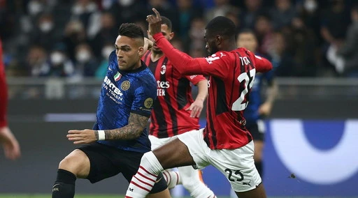 Serie A, sarà il primo "campionato doppio": così i calendari stravolgeranno tutto