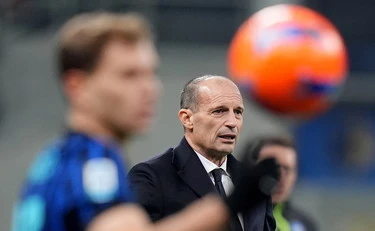 Inter-Milan, Max Allegri al veleno contro Nicolò Barella: "Fa l'attore"