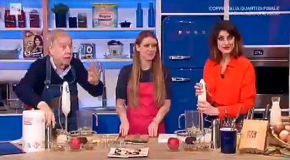 La prova del cuoco, Claudio Lippi contro Amadeus: "Le donne le faccio andare avanti", Elisa Isoardi sotto choc