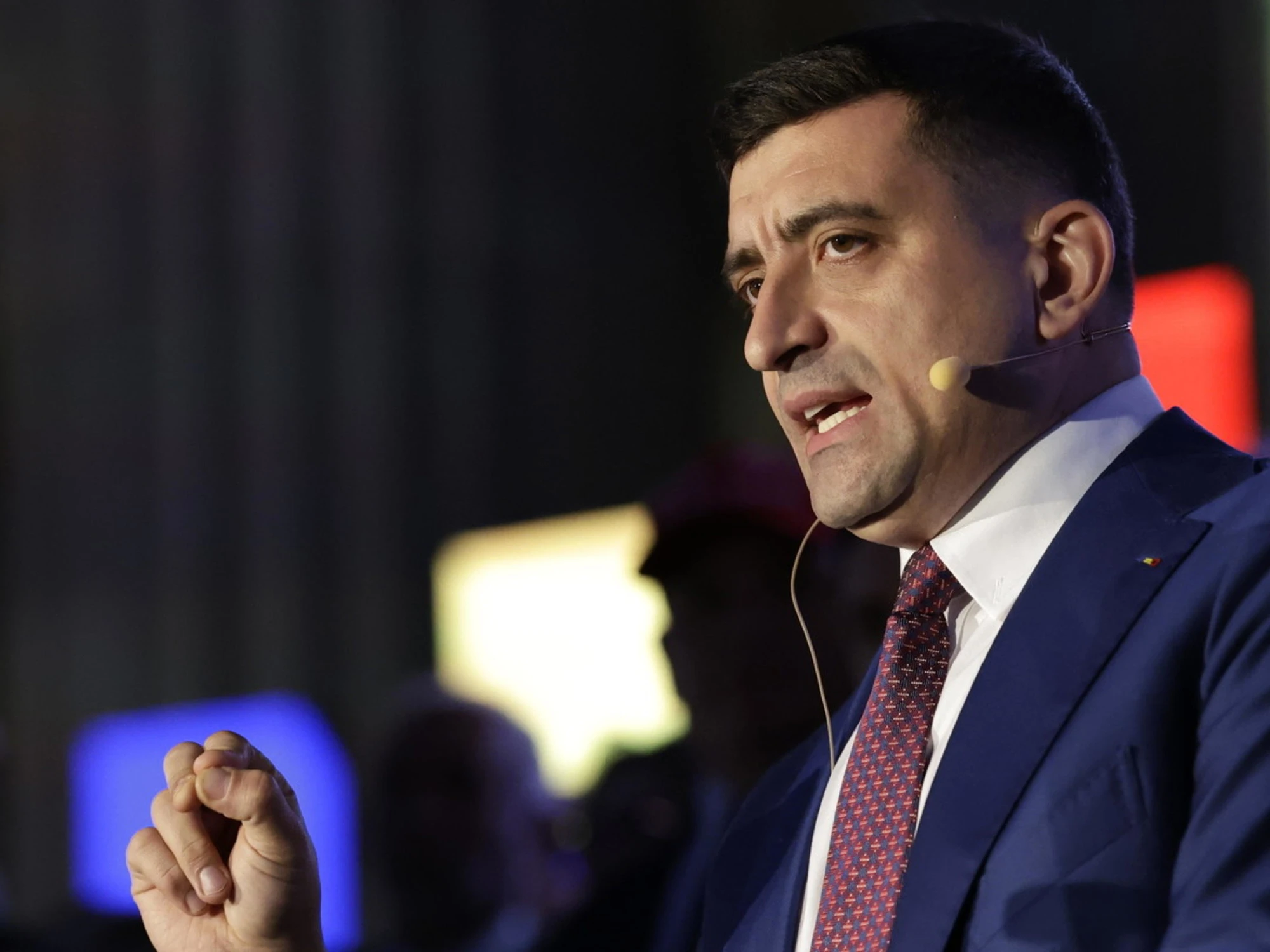 Romania, Simion: "Chiesto l'annullamento delle elezioni"