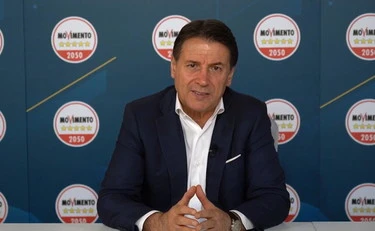 Giuseppe Conte, confermato leader del M5s: era l'unico candidato
