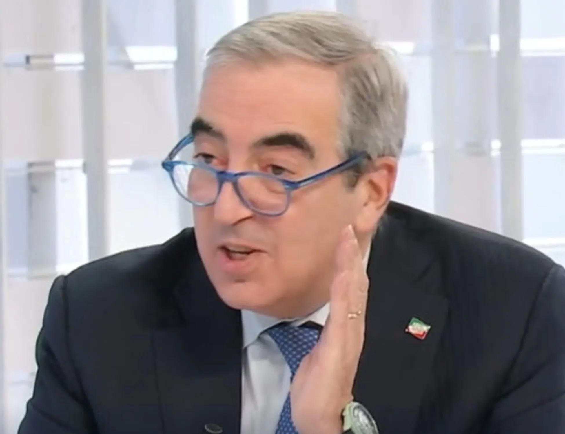 Leggi l'articolo: "Accadrà dopo Sanremo": giustizia, profezia-Gasparri