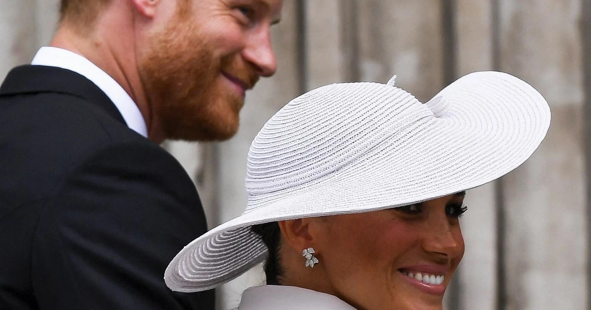 Harry e Meghan, scandalo: il gioco sporco a cena che li travolge
