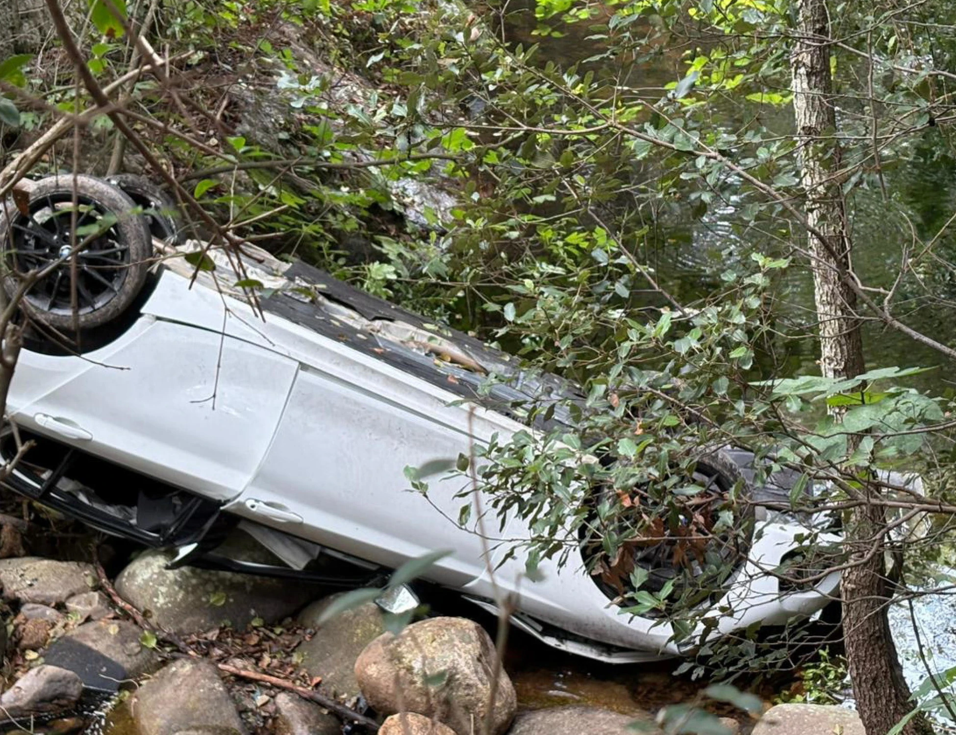 Leggi l'articolo: 25enne morto in un incidente: la scoperta choc dei vigili del fuoco