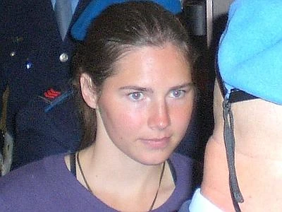 Omicidio Meredith, dubbi sull'arma del delitto: è di Amanda il Dna sul coltello