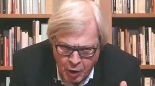 Silvia Romano, Vittorio Sgarbi: "Se i terroristi mettessero una bomba in Vaticano, lei li denuncerebbe?"