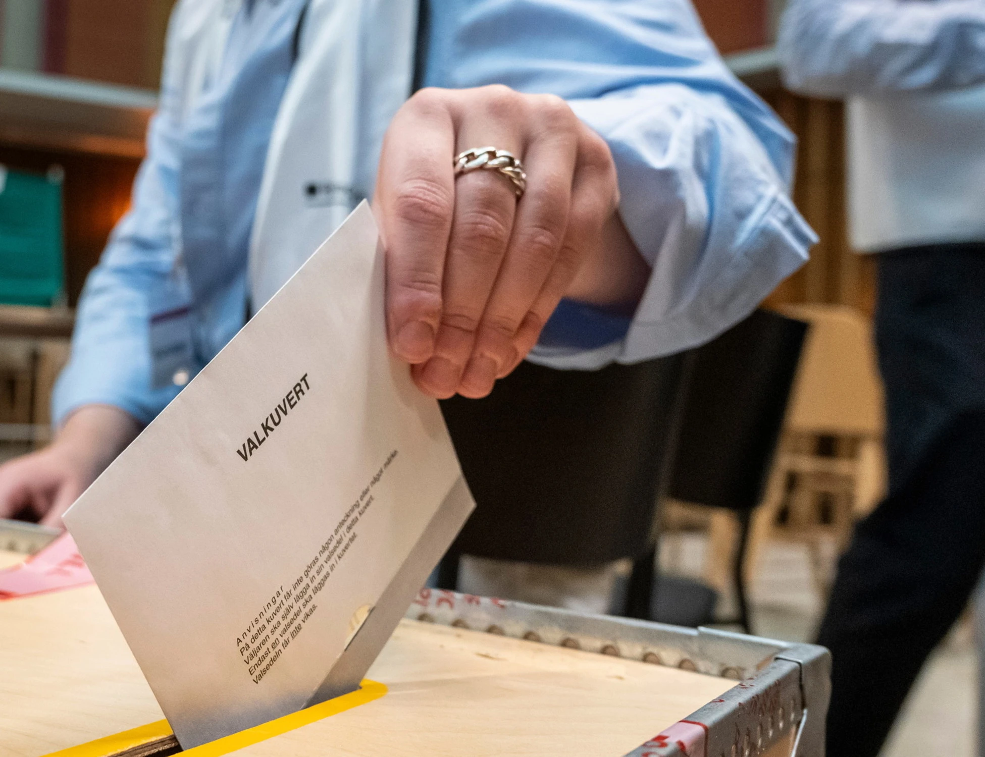 Svezia, gli exit poll: centrosinistra in lieve vantaggio con il 51,3%