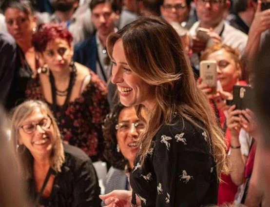 Maria Elena Boschi, la dichiarazione d'amore: "La corteggerei", chi ha perso la testa per l'ex ministra