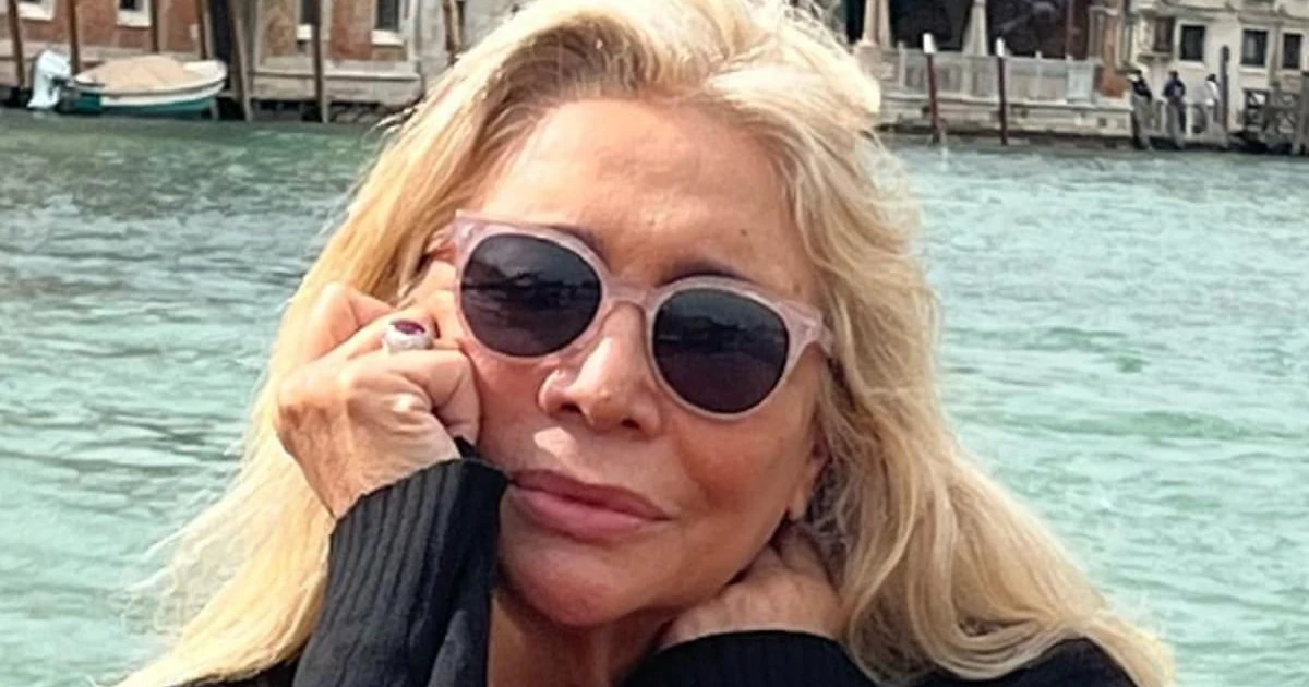 Mara Venier crolla in lacrime: "Mi toglie il respiro", strazio a Venezia