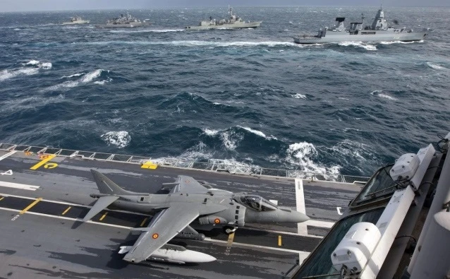 La Nato manda aerei spia, caccia e navi a difesa della Turchia