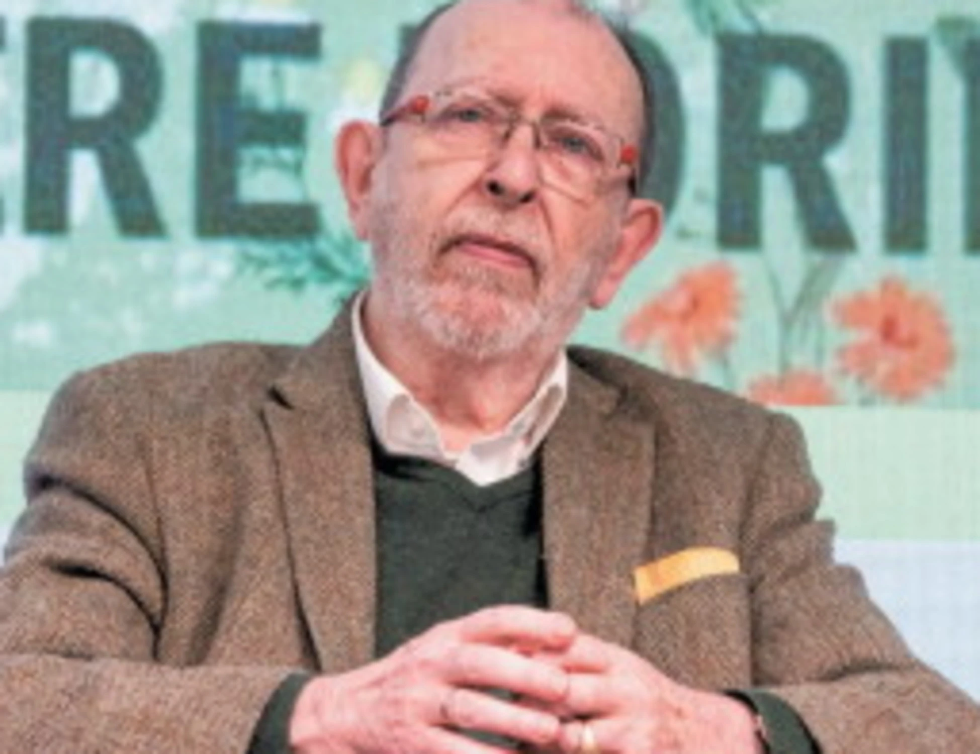 Alain De Benoist: "In Francia professionisti del caos a capo della rivolta"