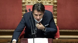 Giuseppe Conte, "tampone negativo": 24 ore dopo il Cdm con la Lamorgese, il sospetto sulla quarantena