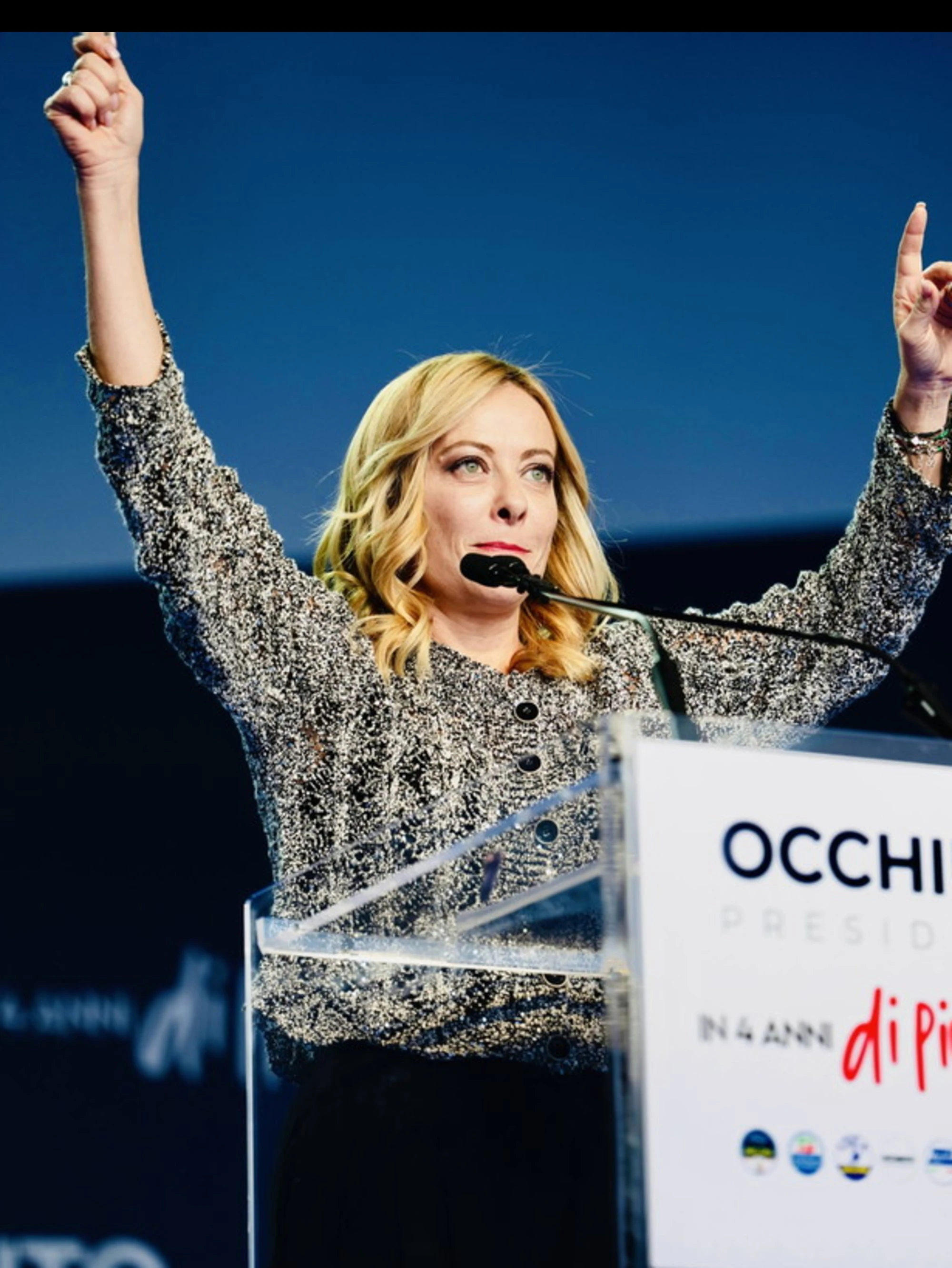 Giorgia Meloni spiana il Pd: "Sono degli sfigati. E vi dico il perché"