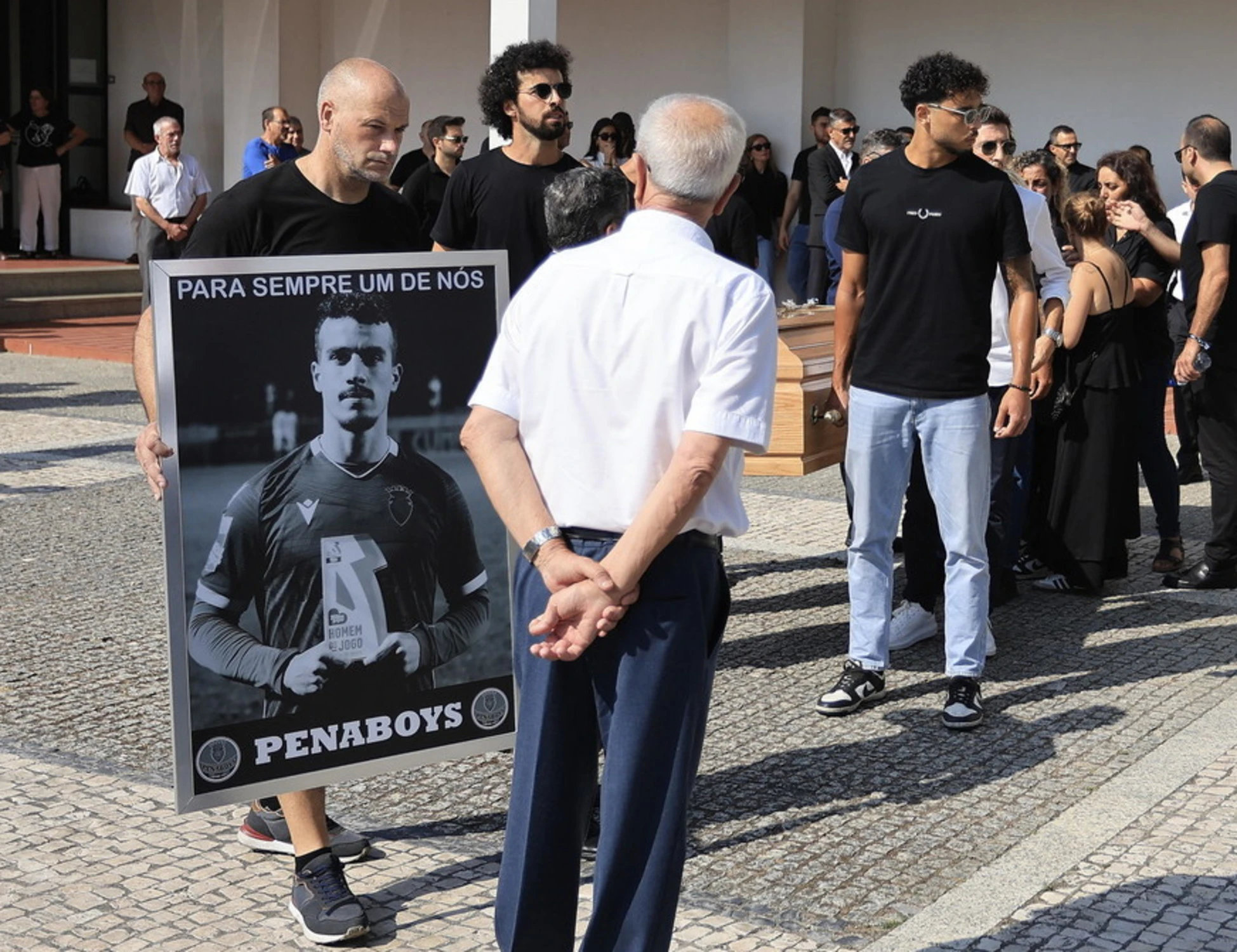 Diogo Jota, CR7 assente ai funerali: dove lo beccano, uno sfregio