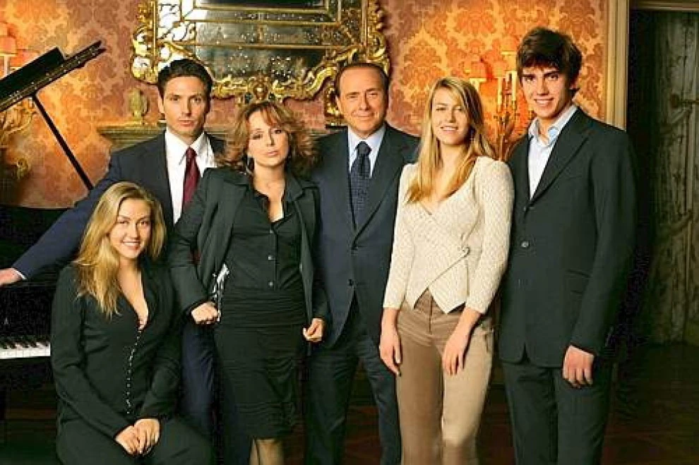 Pioggia di milioni sui Berlusconi. Quanto hanno incassato Silvio e figli