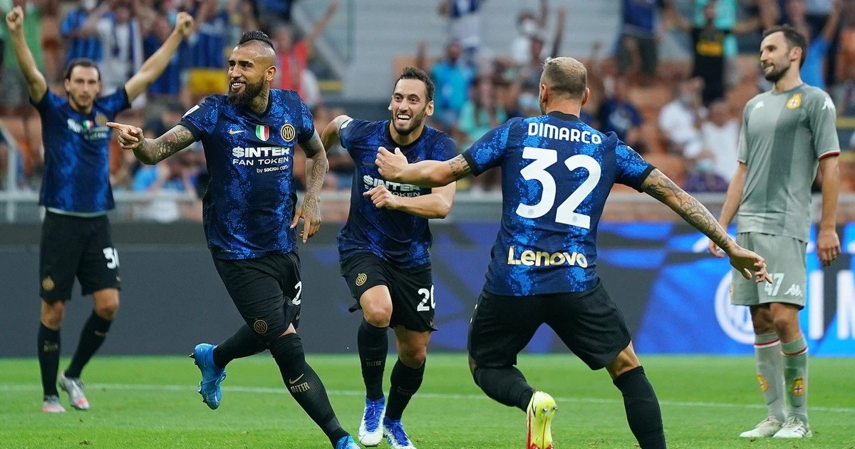 Serie A, l'Inter gode all'esordio con i nuovi acquisti: Calhanoglu e Dzeko asfaltano il Genoa