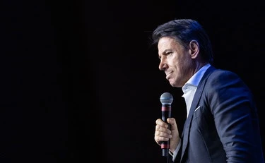 FdI denuncia Giuseppe Conte: "La firma in calce è la sua"