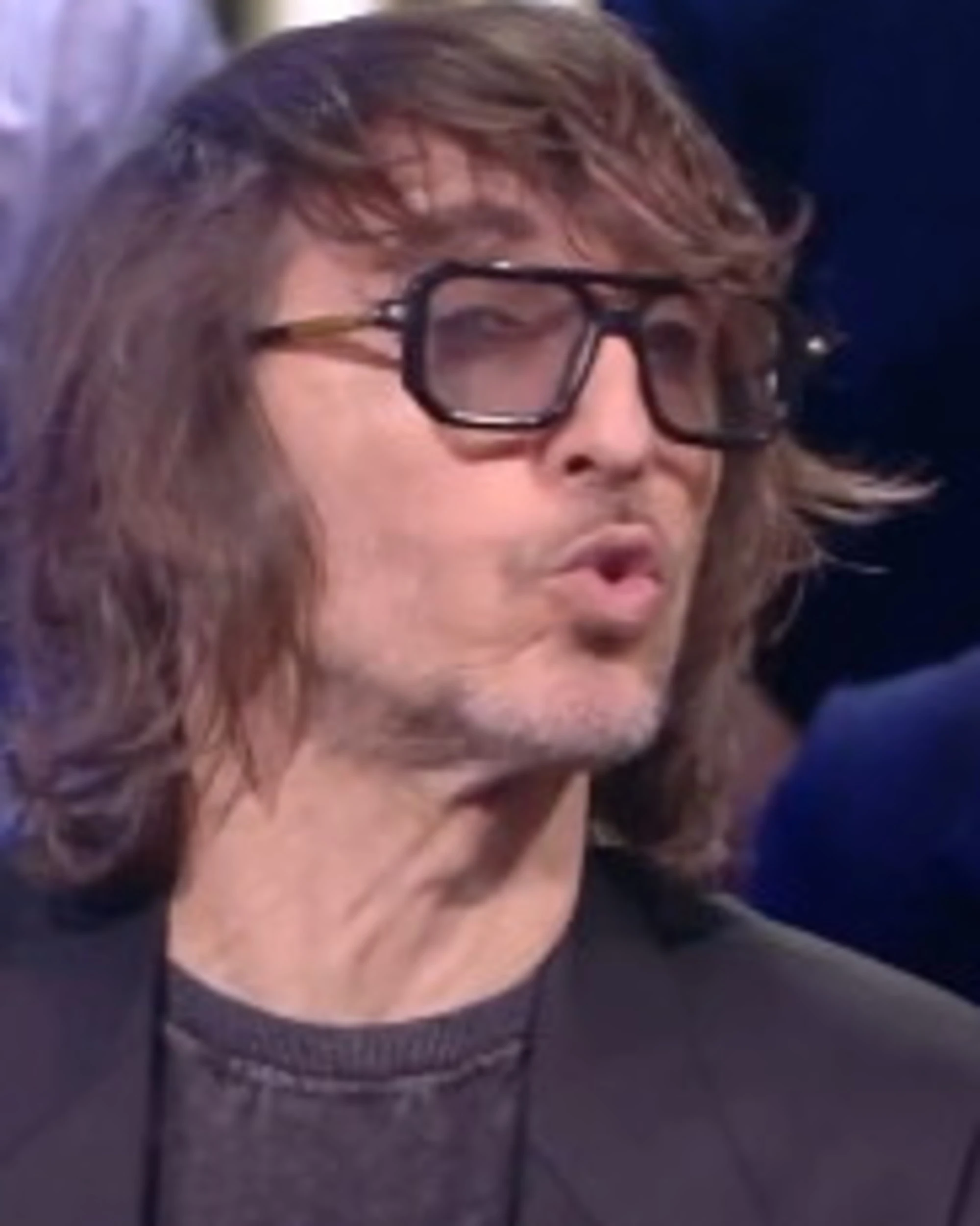 Dritto e Rovescio, Giuseppe Cruciani umilia l'attivista green: "Ridicola"