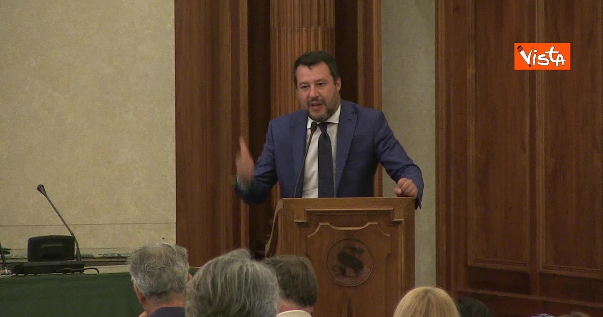 "Su Fontana solo fantasie". L'ira di Salvini sull'inchiesta camici bianchi