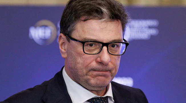 Superbonus, Giorgetti stronca il M5s: "Semmai il metadone"