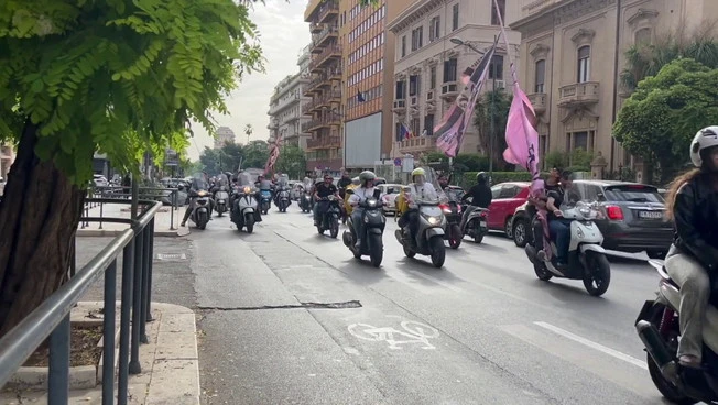 Palermo piange piccola Alessia, corteo moto per l'ultimo saluto alla "Guerriera"