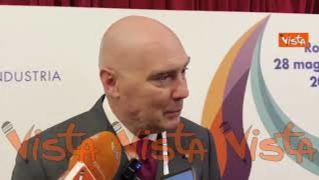 Cattani (Farmindustria): Nel settore minor gender pay gap, welfare fondamentale per sostenere donne