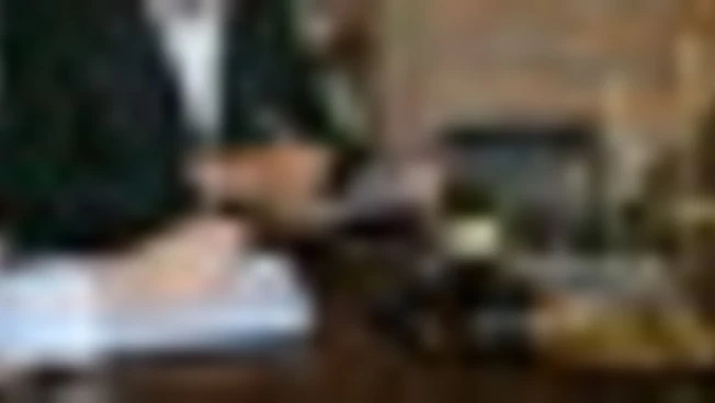 https://media.liberoquotidiano.it/zfHaAvGpGRnJcJmWMLSEeNld6IFWEGZTiqsCFINYBcc/width:800/quality:90/aW1hZ2VzLzIwMjYvMDYvMTkvMDkwNDQwMTY0LTRjMmJkNDM2LWNjOWItNGFhYi05Y2JhLWIwYzZmYTkxMjdmNy5qcGc.webp