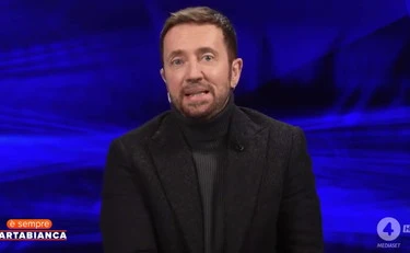 È sempre Cartabianca, Scanzi: "Chi c'è dentro Fratelli d'Italia"
