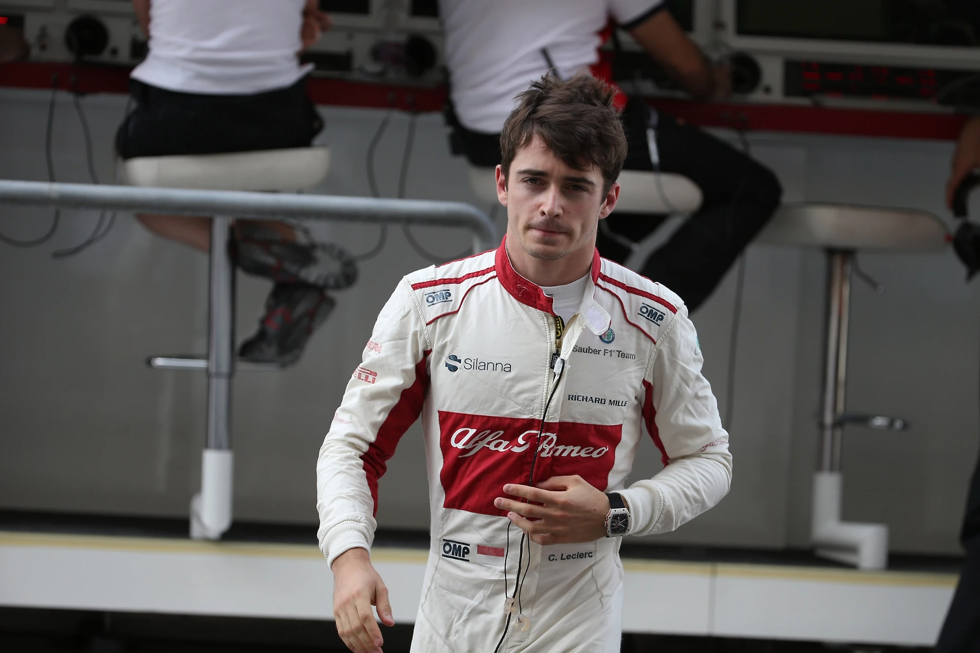 Ferrari, è gia incubo per Vettel: fenomeno Leclerc, come lo umilia il francesino
