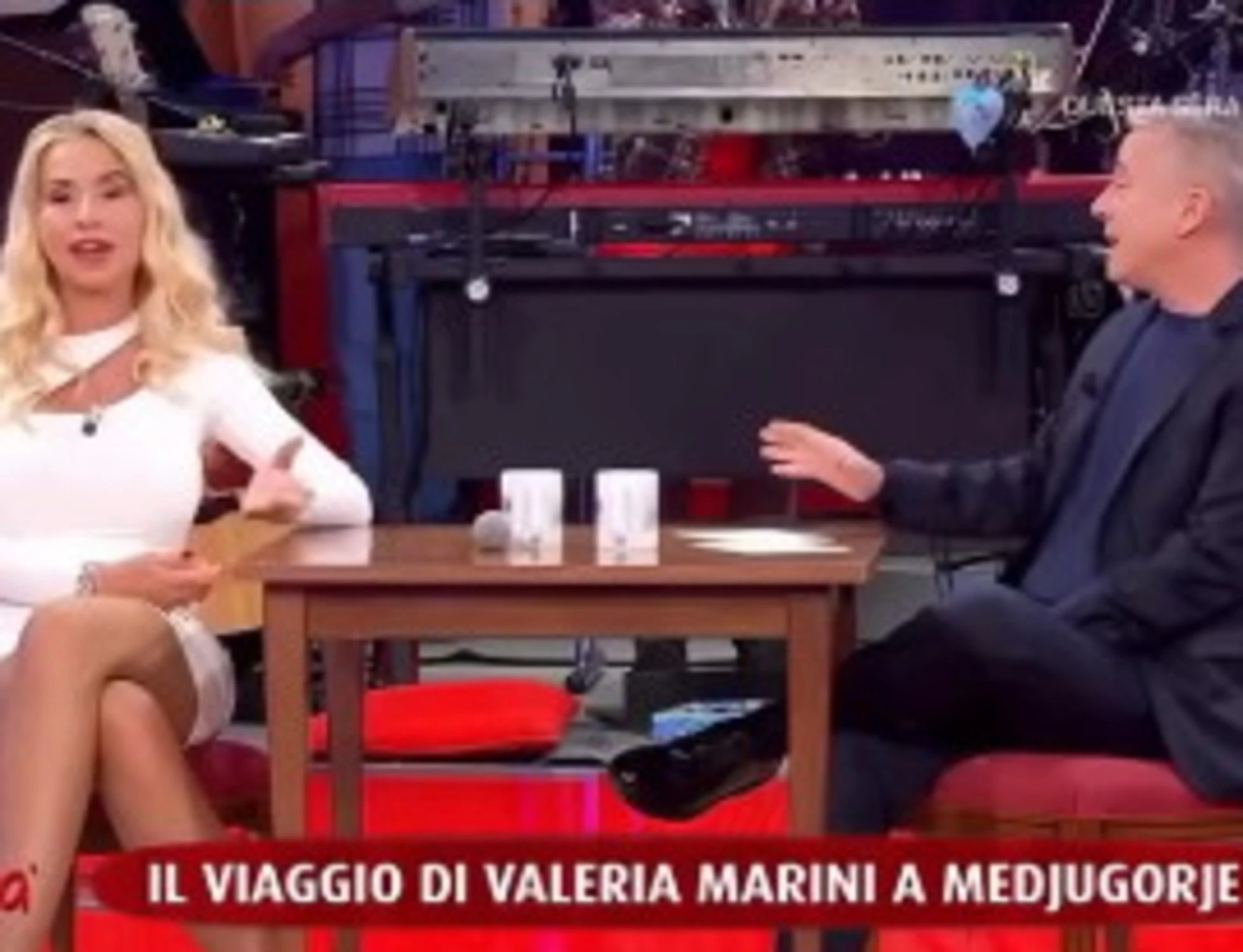 Bellamà, scintille Pierluigi Diaco-Valeria Marini: "Inelegante", "Sono sincera"