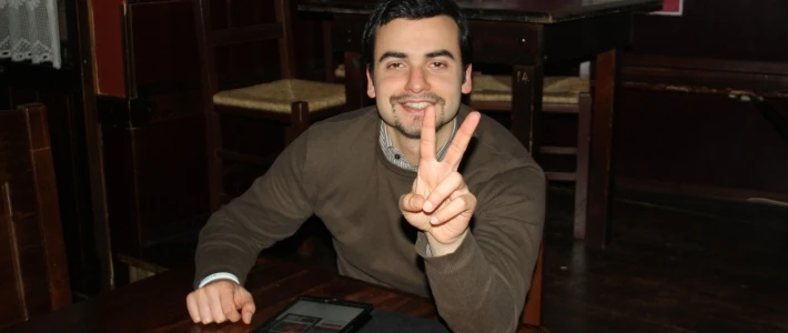 I grillini ne sparano un&apos;altra: &quot;Con noi al governo niente guerra in Iraq&quot;