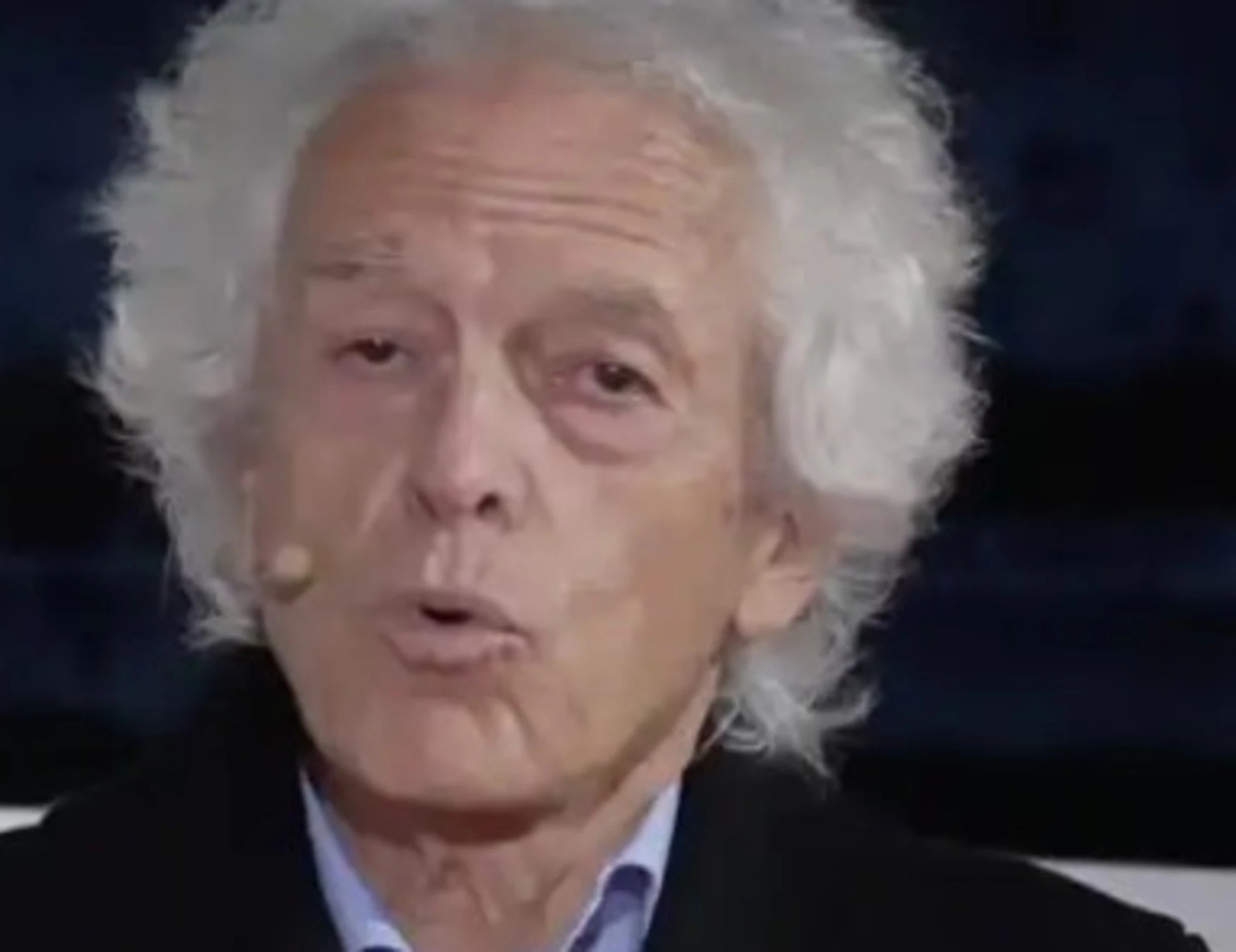 Federico Rampini inchioda la sinistra su Trump: "Ossessionati, come un'esorcista"