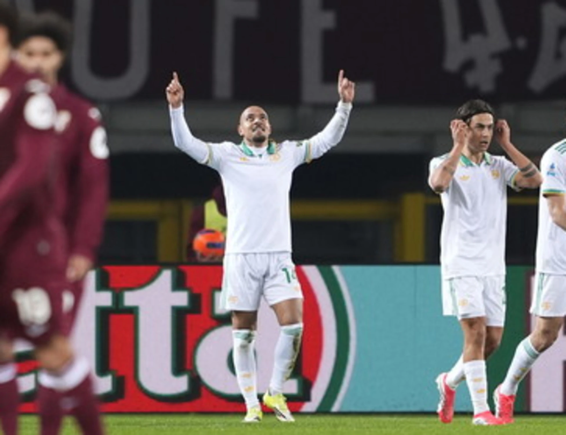 Serie A, la Roma vince a Torino e va al 4° posto in solitaria: Malen subito in gol