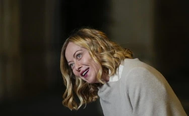 Meloni-Leone XIV, la telefonata: negoziati per l'Ucraina in Vaticano