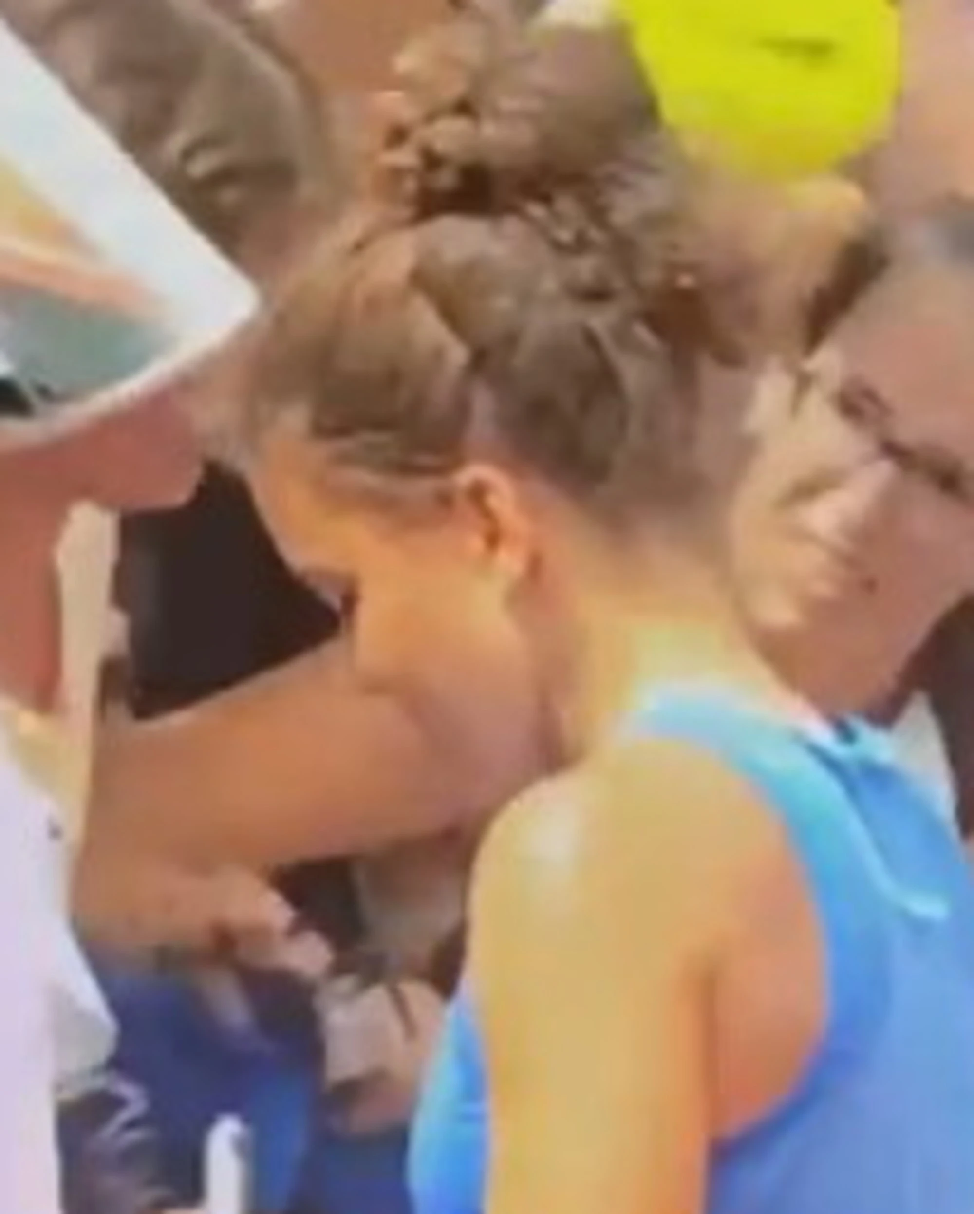 Jasmine Paolini, rissa tra tifosi davanti a lei: come li fulmina