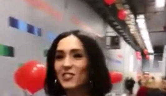 Vieni da Me, Caterina Balivo mai così aggressiva: entra in studio così, look sconvolgente