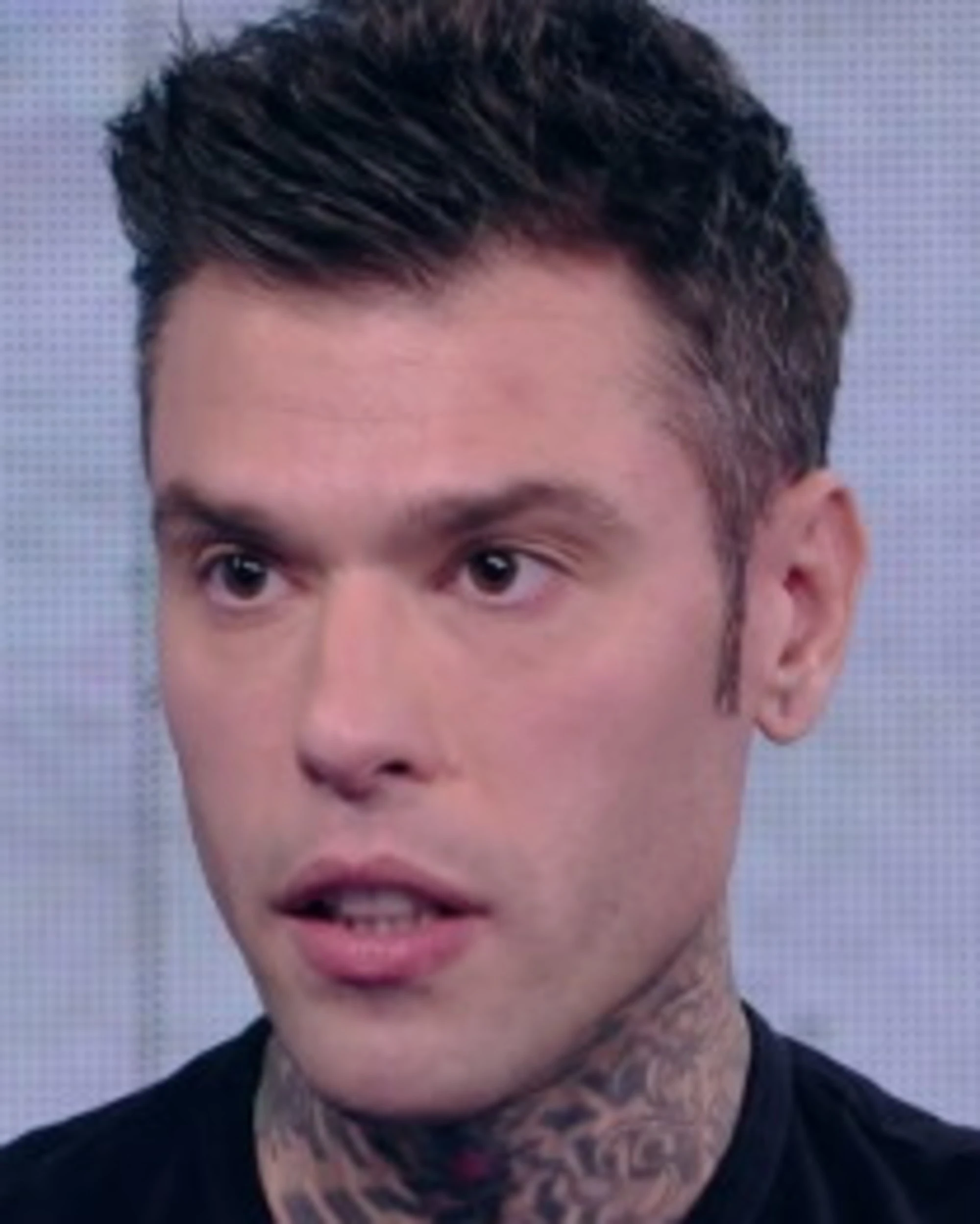 Fedez e l'orologio da 200mila euro? Finisce malissimo