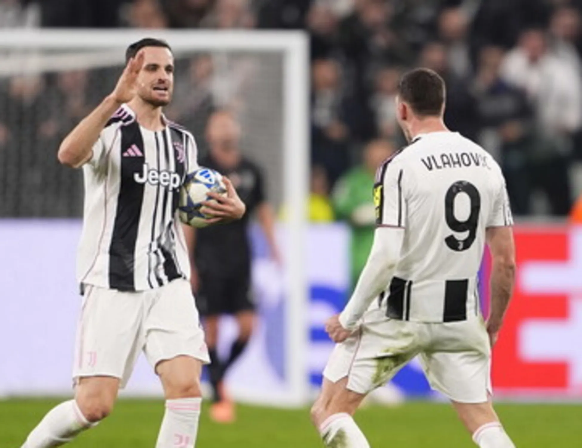 Vlahovic salva Spalletti: Juve, 1-1 con lo Sporting. La Champions si fa dura